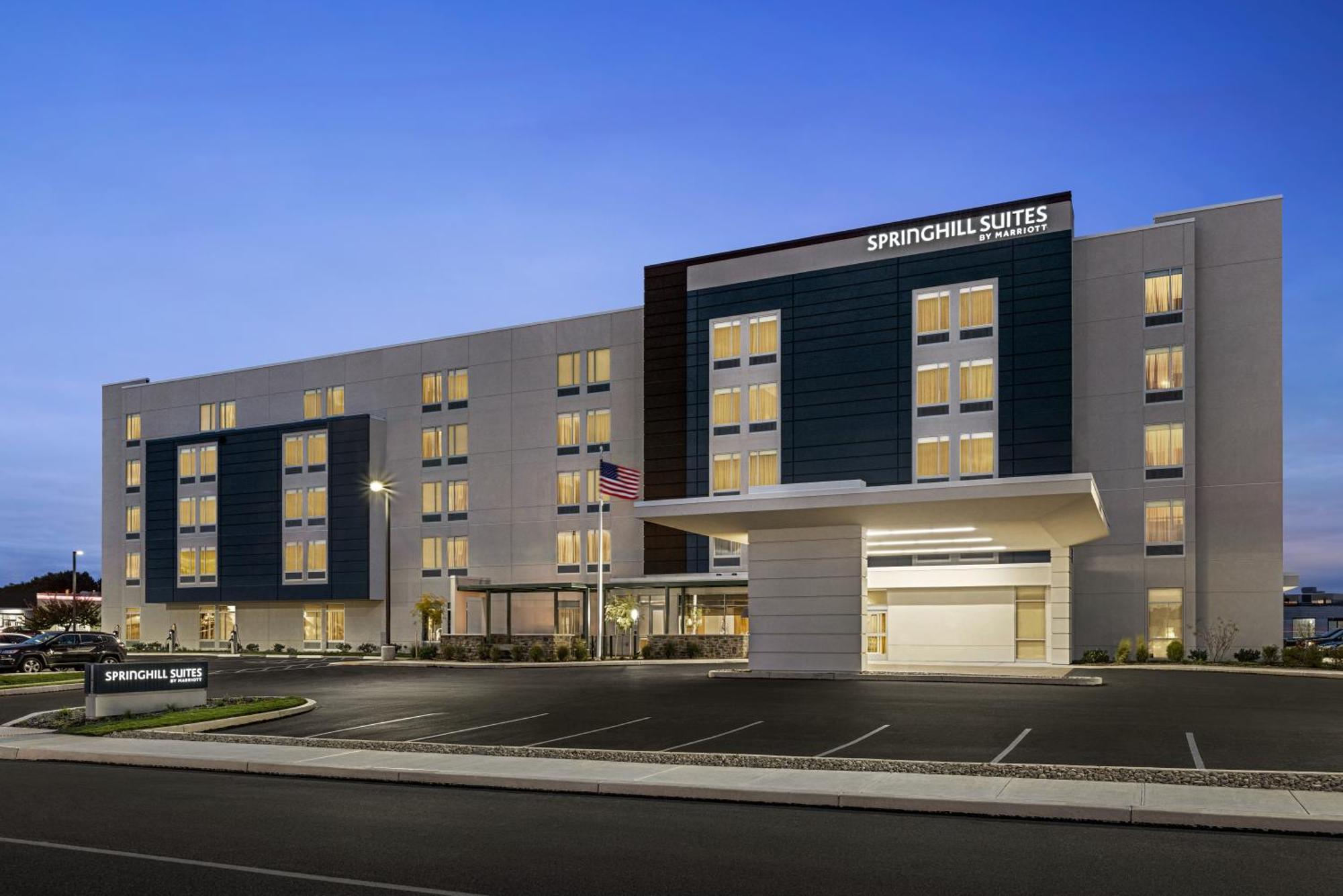Springhill Suites By Marriott Fargo Bagian luar foto